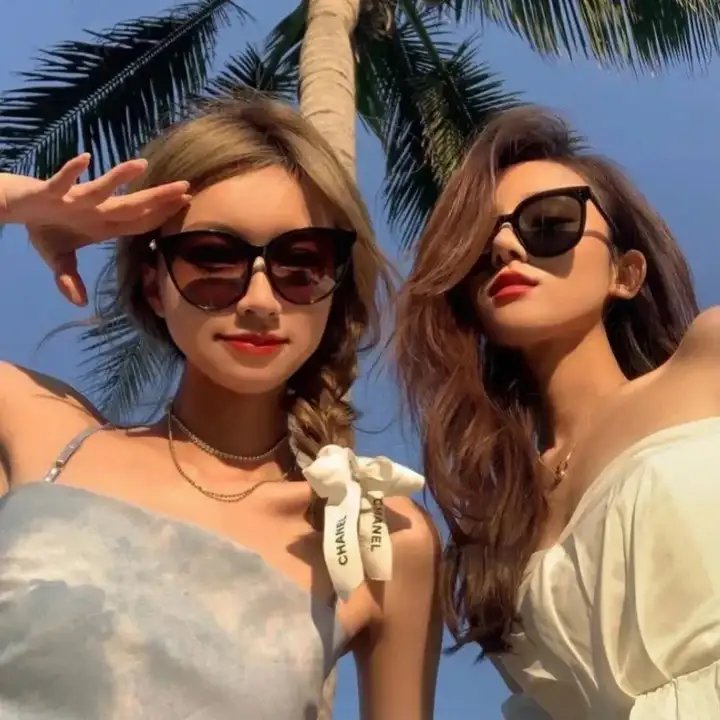 查理布朗，跟着小猎犬一起来热舞吧！